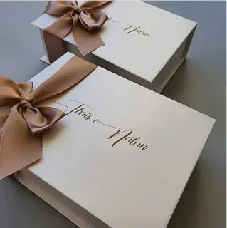 1 / 1 – Custom Invitation Boxes.jpg