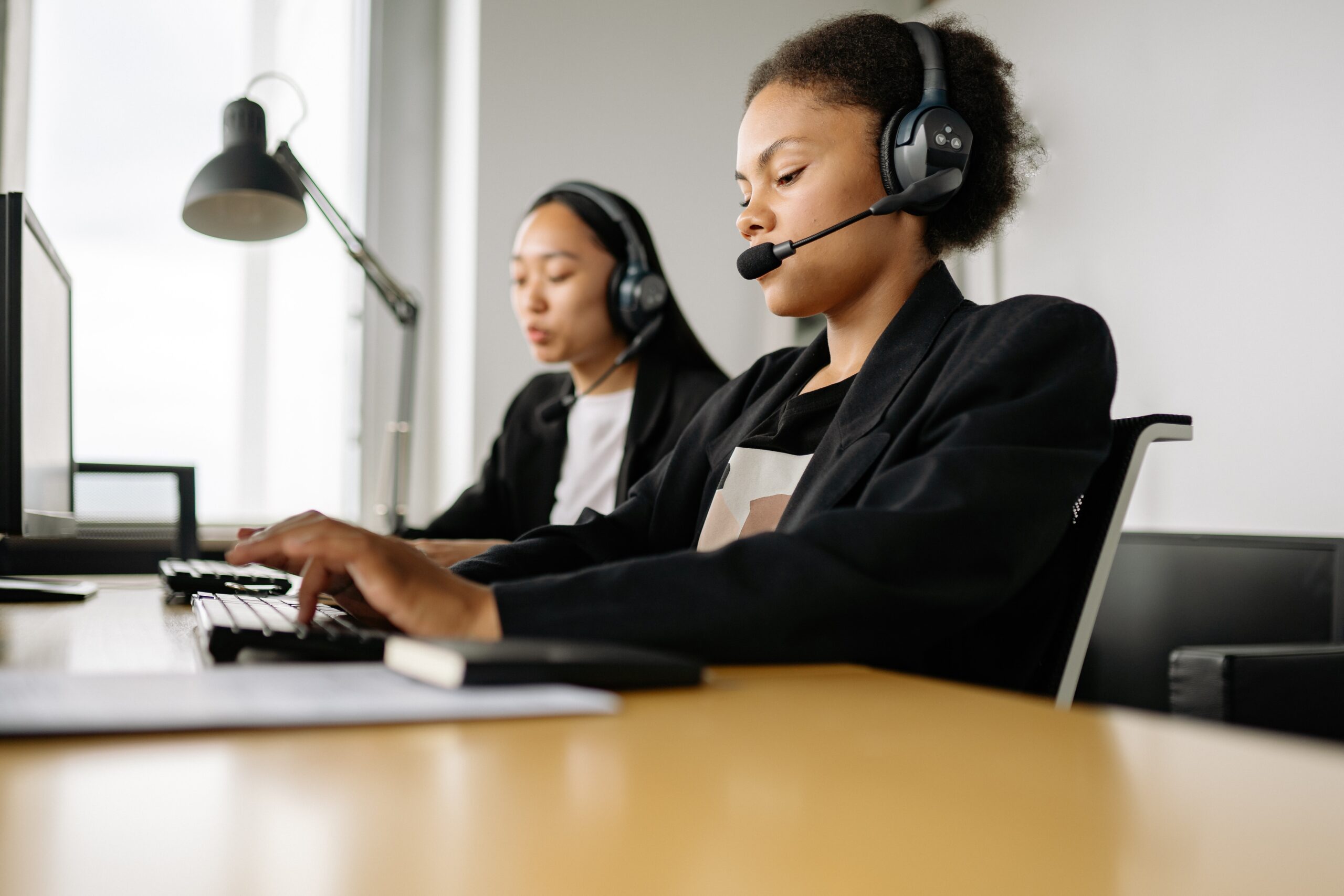 What Problems Can an Appointment Setter Virtual Assistant Solve?