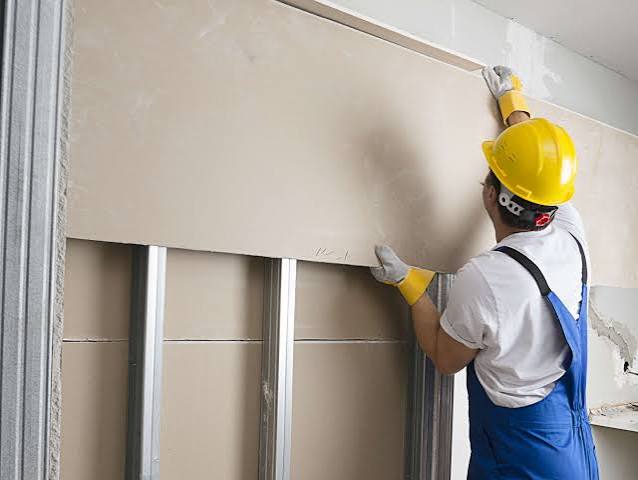 How to Find drywall Installation and repair contractors near me